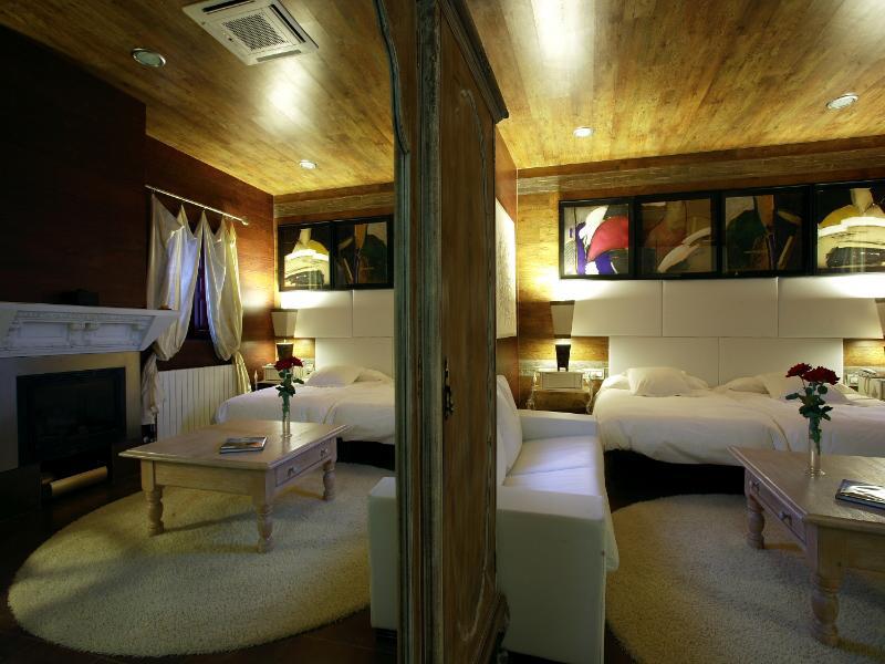 Hotel Boutique Palacio De La Serna Ballesteros De Calatrava Luaran gambar